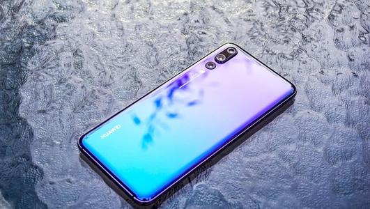 是壓力也是動(dòng)力！ 2020年華為手機(jī)國(guó)內(nèi)市占率或?qū)⑦_(dá)50%-鋒巢網(wǎng)