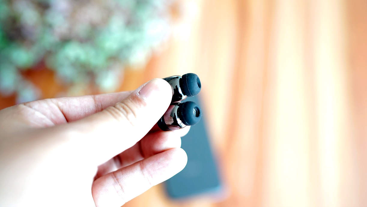 超強(qiáng)降噪真的香：Nokia BH-705真無線藍(lán)牙耳機(jī)圖賞體驗(yàn)-鋒巢網(wǎng)