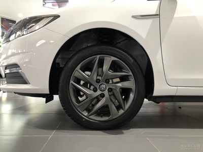 比亞迪全新秦EV下月上市 13.98萬起售-鋒巢網(wǎng)