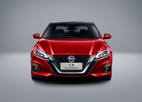 最低售價(jià)17.98萬 東風(fēng)日產(chǎn)2020款天籟已上市-鋒巢網(wǎng)