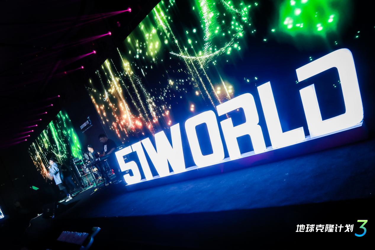 擁抱5G高精數(shù)據(jù)融合，51WORLD打造全要素場景-鋒巢網(wǎng)