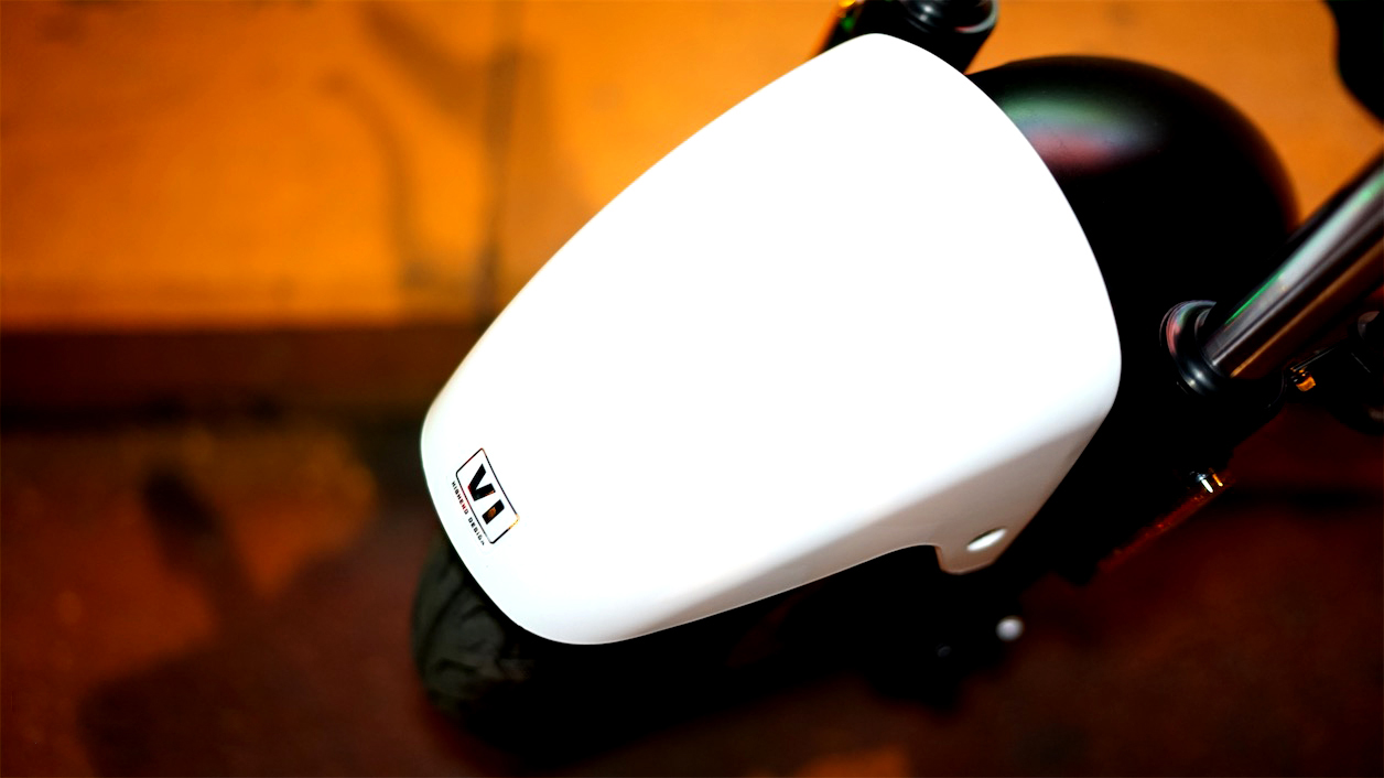 雅迪V1城市體驗(yàn)：舒適輕便，騎行動(dòng)力更強(qiáng)-鋒巢網(wǎng)