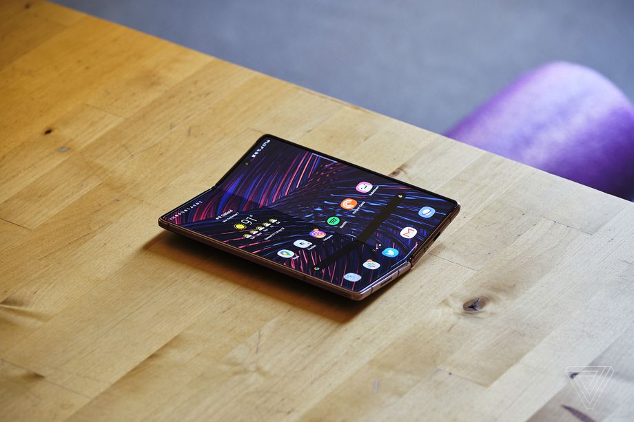 在旗艦手機銷量增長之后，三星發(fā)布了有史以來最高的收入-鋒巢網(wǎng)