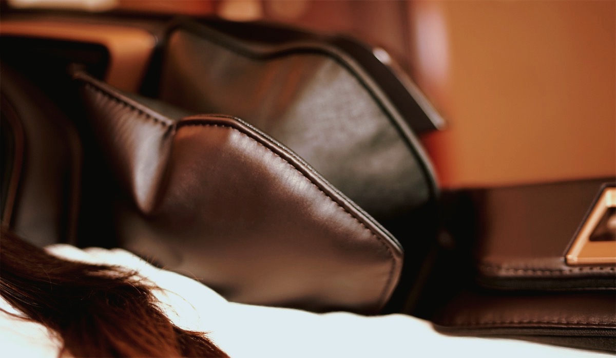 榮泰YN8800按摩椅體驗(yàn)：減少焦慮，學(xué)會(huì)生活的柔軟-鋒巢網(wǎng)