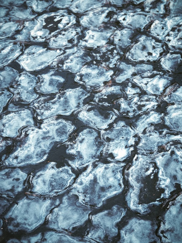 山寨AirPods的千萬生意-鋒巢網(wǎng)