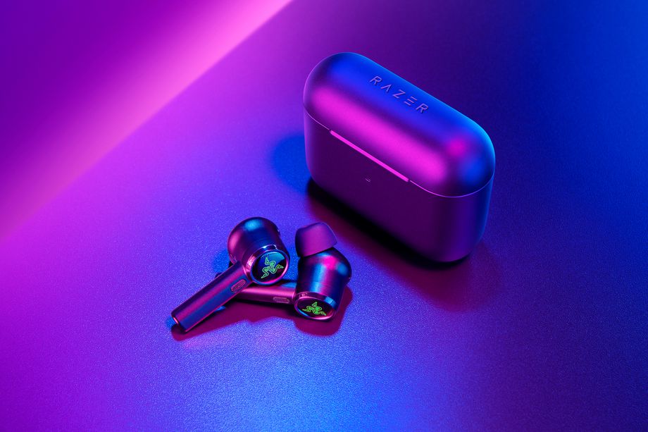 Razer全新真無(wú)線(xiàn)耳塞具有降噪和低延遲的特點(diǎn)，適合手機(jī)游戲使用-鋒巢網(wǎng)