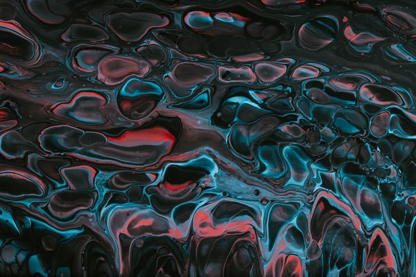 榮耀的野心，從「更貴」開始-鋒巢網