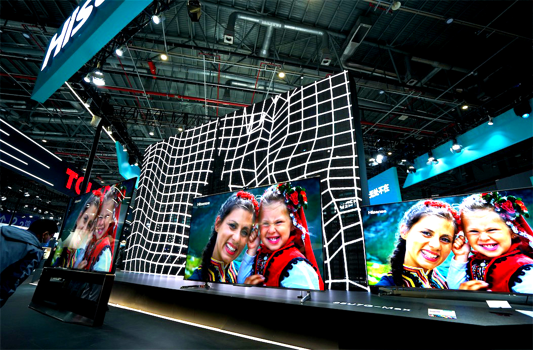 AWE2021：鋒巢網(wǎng)探館海信ULED，詮釋場(chǎng)景極致化-鋒巢網(wǎng)