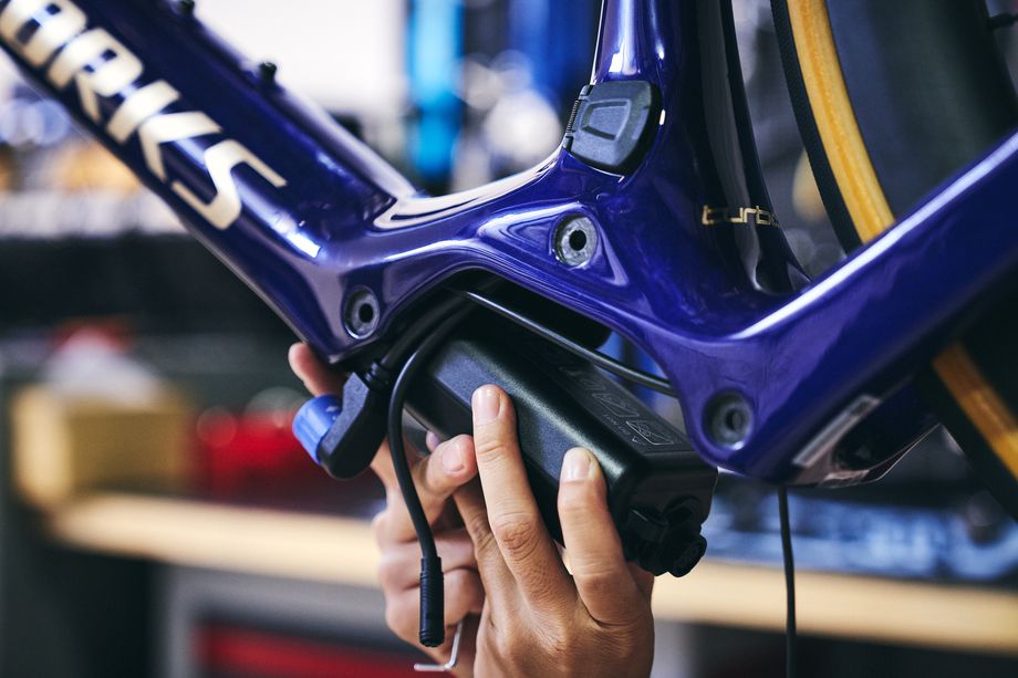 特斯拉的聯(lián)合創(chuàng)始人正在與專業(yè)人士合作解決電動(dòng)自行車電池的問題-鋒巢網(wǎng)