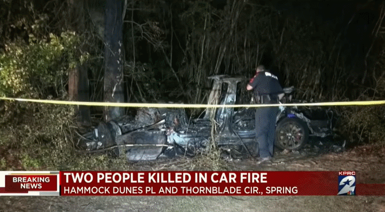 特斯拉自動(dòng)駕駛又出事了，事故致兩人死亡-鋒巢網(wǎng)