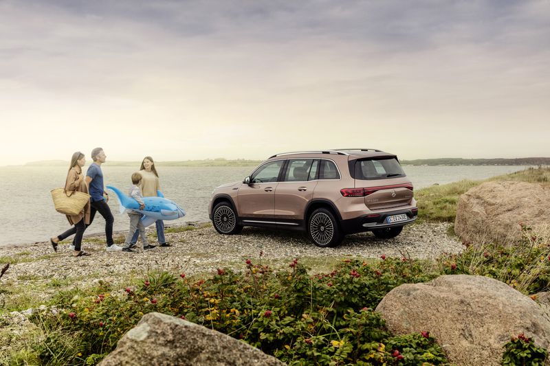 梅賽德斯-奔馳的EQB將是其在美國(guó)的首款大眾市場(chǎng)電動(dòng)SUV-鋒巢網(wǎng)