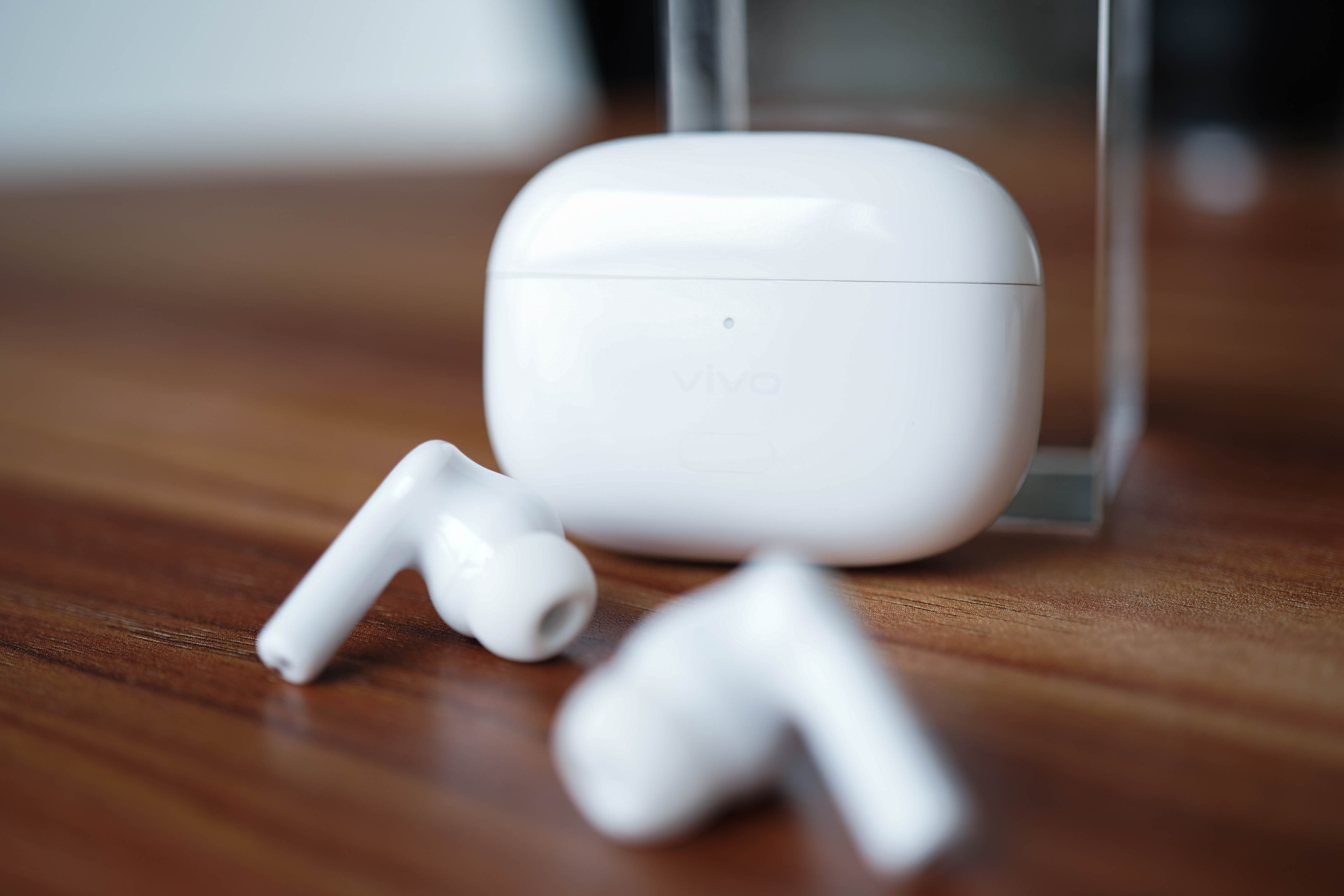 智能降噪無感佩戴：vivo TWS 2系列主動降噪真無線耳機(jī)圖賞-鋒巢網(wǎng)