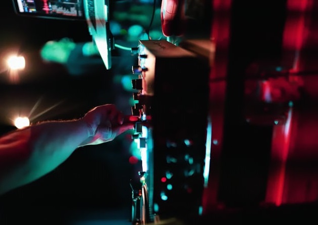 地推進(jìn)化論-鋒巢網(wǎng)