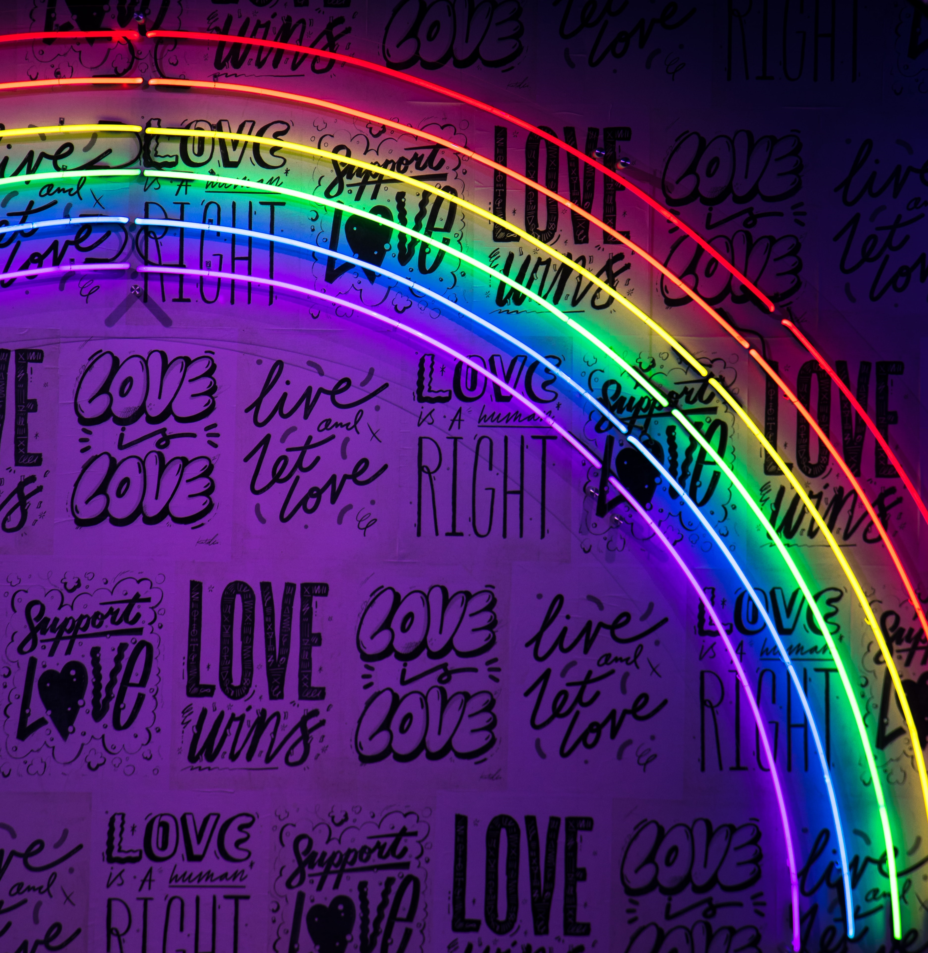 外行造手機(jī)，誰(shuí)傻誰(shuí)買(mǎi)單？-鋒巢網(wǎng)