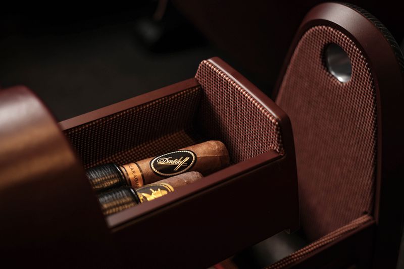 現(xiàn)代汽車(chē)公司的重塑版Grandeur是反派角色的完美電動(dòng)車(chē)-鋒巢網(wǎng)