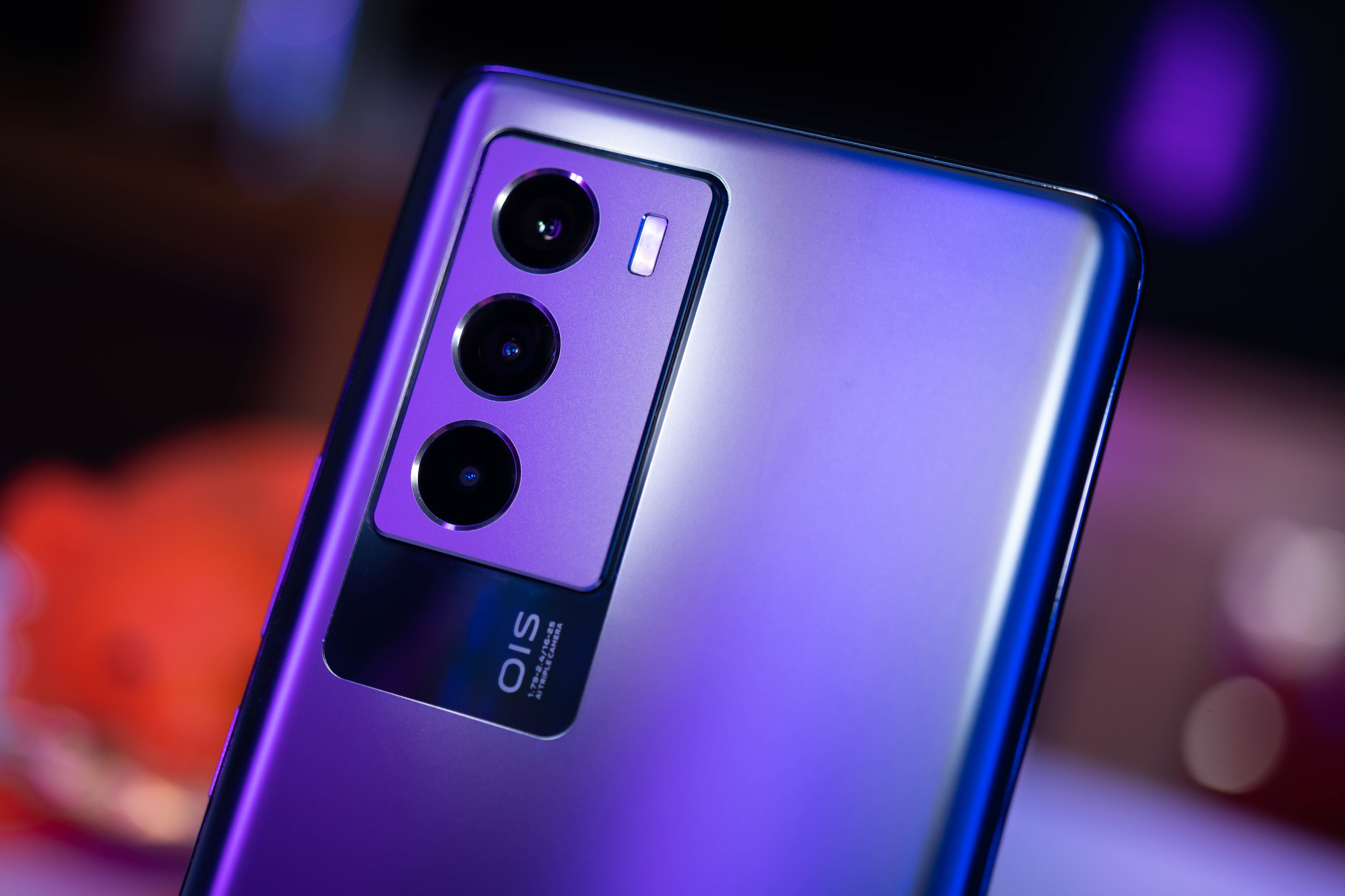 IQOO Neo 5S評測：超凡雙芯，非“繁”人生，年度大成之作-鋒巢網(wǎng)